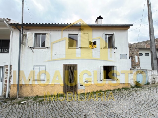 Moradia T4 - Alto do Palurdo, Pinhel, Guarda - Imagem grande