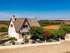 Moradia T5 - Vermiosa, Figueira de Castelo Rodrigo, Guarda