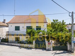Moradia T4 - Ruvina, Sabugal, Guarda
