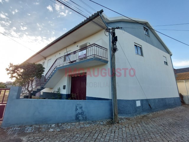 Moradia T2 - Souto, Sabugal, Guarda - Imagem grande
