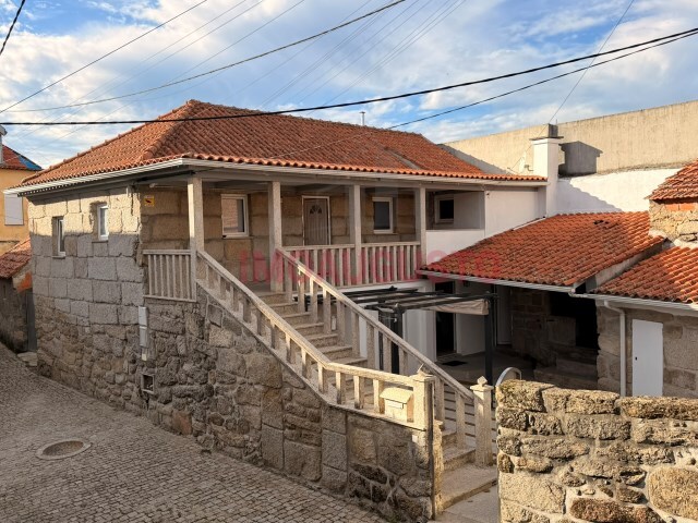 Moradia T5 - Paranhos/Seia, Seia, Guarda - Imagem grande