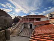 Moradia T5 - Paranhos/Seia, Seia, Guarda - Miniatura: 1/9