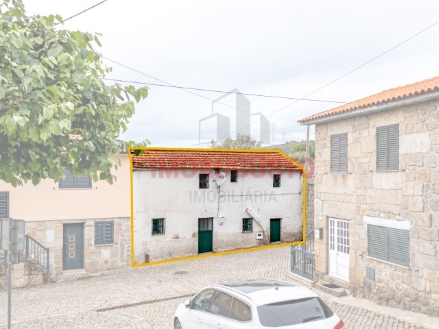 Moradia T3 - Cortiço da Serra, Celorico da Beira, Guarda - Imagem grande