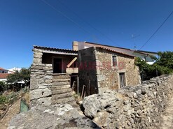 Moradia T2 - Almeida, Almeida, Guarda