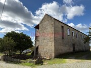 Moradia T3 - Tourais, Seia, Guarda - Miniatura: 1/9