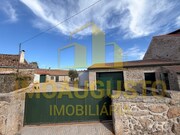 Moradia T3 - Aldeia do Bispo, Sabugal, Guarda - Miniatura: 1/9