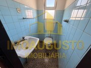 Moradia T3 - Aldeia de Santo Ant�nio, Sabugal, Guarda - Miniatura: 4/9