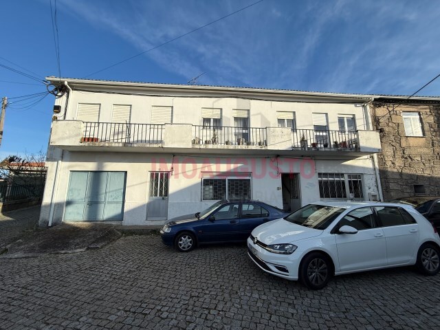 Moradia T4 - São Pedro, Celorico da Beira, Guarda - Imagem grande