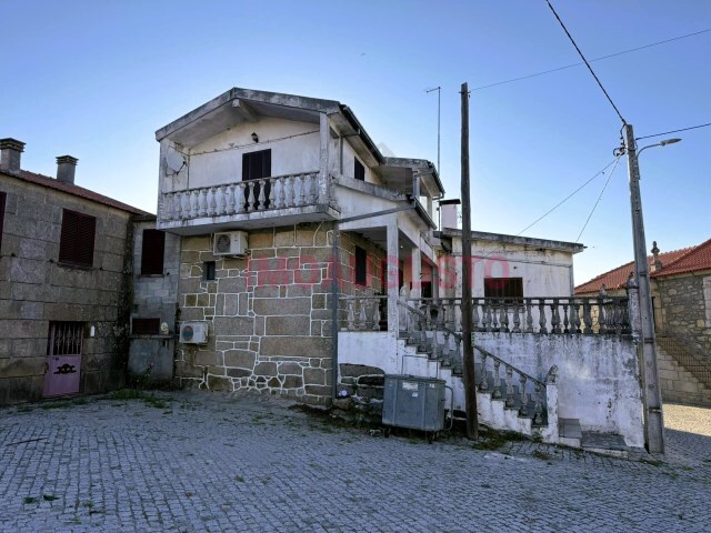 Moradia T4 - Pousafoles do Bispo, Sabugal, Guarda - Imagem grande