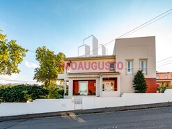 Moradia T5 - Guarda, Guarda, Guarda