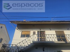 Apartamento T4 - Santa Iria da Azia, Loures, Lisboa