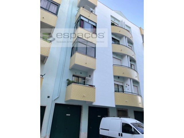 Apartamento T3 - Castanheira do Ribatejo, Vila Franca de Xira, Lisboa - Imagem grande
