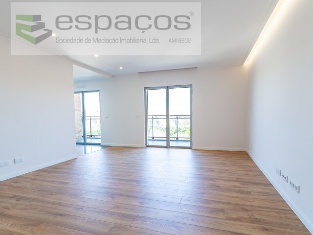 Apartamento T2 - Sacavém, Loures, Lisboa - Imagem grande
