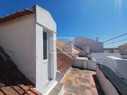 Moradia T2 - Santa Maria do Castelo, Alc�cer do Sal, Set�bal