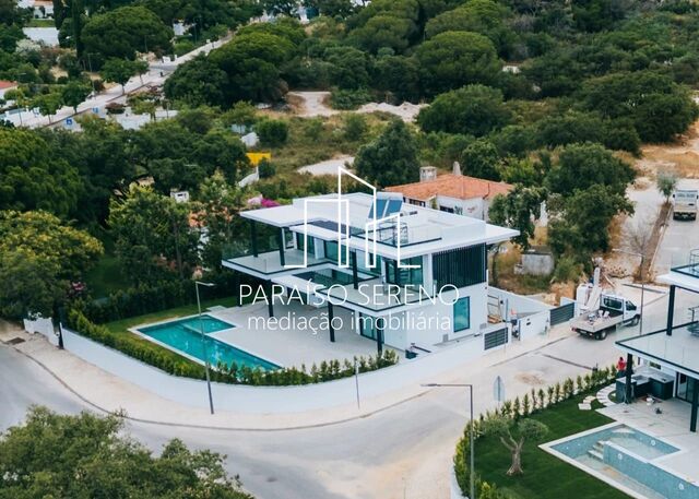 Moradia T4 - Olhos de �gua, Albufeira, Faro (Algarve) - Imagem grande