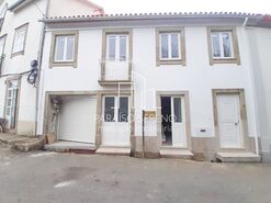 Moradia T3 - Pinheiro da Bemposta, Oliveira de Azem�is, Aveiro