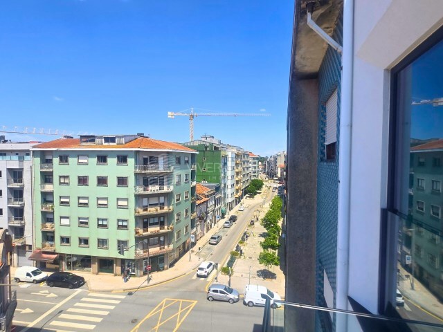 Apartamento T4 - Cedofeita, Porto, Porto - Imagem grande