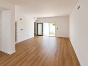 Moradia T2 - Fern�o Ferro, Seixal, Set�bal - Miniatura: 1/9