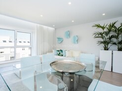 Apartamento T4 - Águas Livres, Amadora, Lisboa