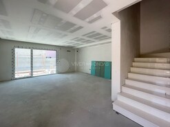 Moradia T4 - Fern�o Ferro, Seixal, Set�bal