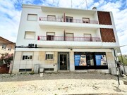 Prdio - Almada, Almada, Setbal - Miniatura: 2/9