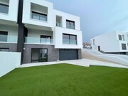 Moradia T4 - Corroios, Seixal, Set�bal