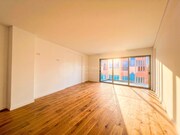 Apartamento T2 - Costa da Caparica, Almada, Setúbal - Miniatura: 3/9