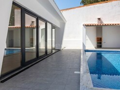 Moradia T3 - Charneca da Caparica, Almada, Set�bal
