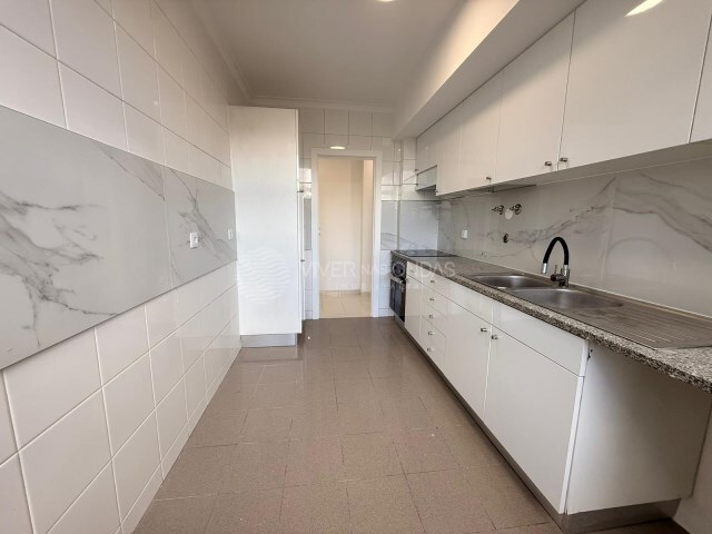 Apartamento T3 - Laranjeiro, Almada, Setúbal - Imagem grande