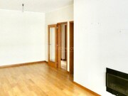 Apartamento T2 - Aldo, Guimares, Braga - Miniatura: 1/9