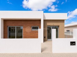 Moradia T3 - Fern�o Ferro, Seixal, Set�bal