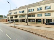 Garagem - Lordelo do Ouro, Porto, Porto - Miniatura: 2/9