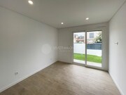 Moradia T3 - Castelo (Sesimbra), Sesimbra, Set�bal - Miniatura: 9/9