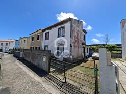 Moradia T3 - Terra Ch�, Angra do Heroismo, Ilha Terceira
