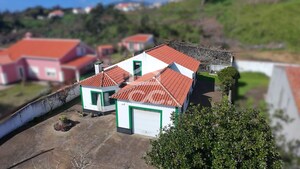Moradia T5 - Angra do Heroismo, Angra do Heroismo, Ilha Terceira - Miniatura: 20/23