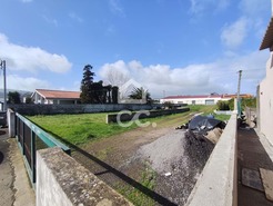 Armaz�m T0 - Lajes, Seia, Guarda - Miniatura: 6/19