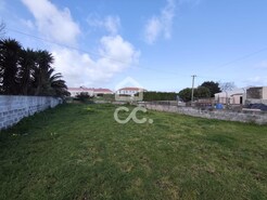 Armaz�m T0 - Lajes, Seia, Guarda - Miniatura: 8/19