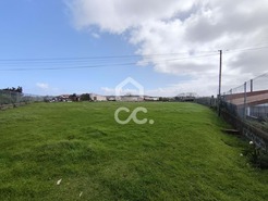 Armaz�m T0 - Lajes, Seia, Guarda - Miniatura: 18/19