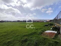 Armaz�m T0 - Lajes, Seia, Guarda - Miniatura: 19/19