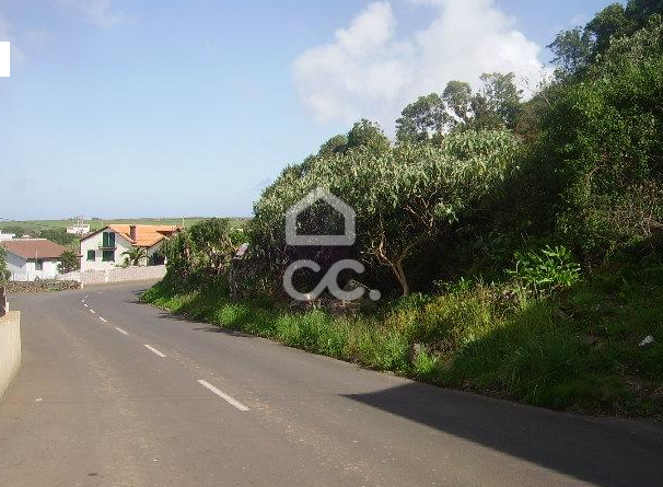 Terreno R�stico T0 - Fontinhas, Praia da Vit�ria, Ilha Terceira - Imagem grande