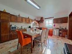 Moradia T5 - Fontinhas, Praia da Vit�ria, Ilha Terceira - Miniatura: 8/26