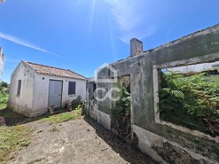 Ruina T0 - Terra Ch�, Angra do Heroismo, Ilha Terceira - Miniatura: 12/14