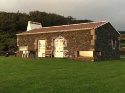 Pr�dio > T6 - Santa B�rbara, Angra do Heroismo, Ilha Terceira - Miniatura: 7/21