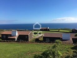 Pr�dio > T6 - Santa B�rbara, Angra do Heroismo, Ilha Terceira - Miniatura: 13/21