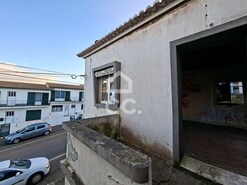 Moradia T3 - Praia da Vit�ria, Praia da Vit�ria, Ilha Terceira - Miniatura: 1/21