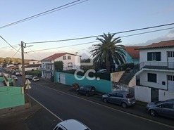Moradia T3 - Praia da Vit�ria, Praia da Vit�ria, Ilha Terceira - Miniatura: 13/21