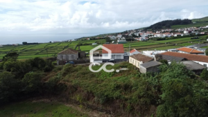 Moradia T2 - Santa B�rbara, Angra do Heroismo, Ilha Terceira - Miniatura: 19/20