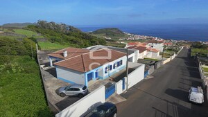 Moradia T3 - Porto Judeu, Angra do Heroismo, Ilha Terceira - Miniatura: 17/20