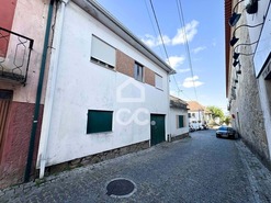 Moradia T3 - Abraveses, Viseu, Viseu - Miniatura: 27/27