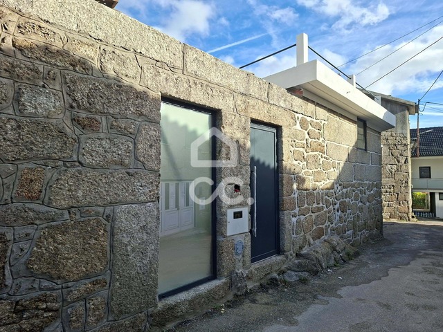 Moradia T3 - Fa�l e Vila Ch� de S�, Fund�o, Castelo Branco - Imagem grande